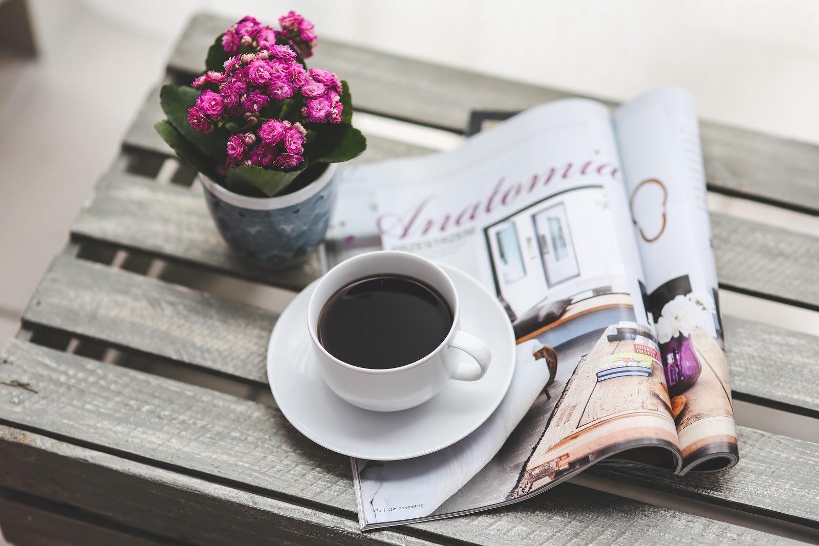 coffee flower reading magazine